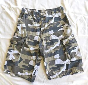 82 Zero Boys Size 16 Camouflage Cargo Shorts 100% Cotton Long Pockets Outdoors